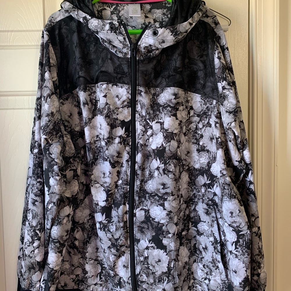 LIVI ACTIVE Jogger Jacket